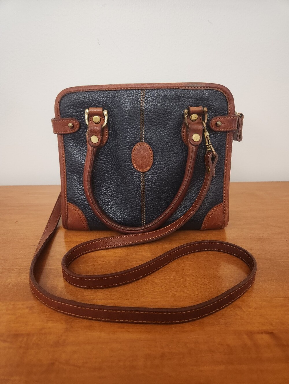 Vintage Liz Claiborne Pebble Leather Cross Body Purse - 1980s